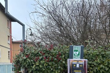 Installati cinque nuovi defibrillatori automatici sul territorio comunale