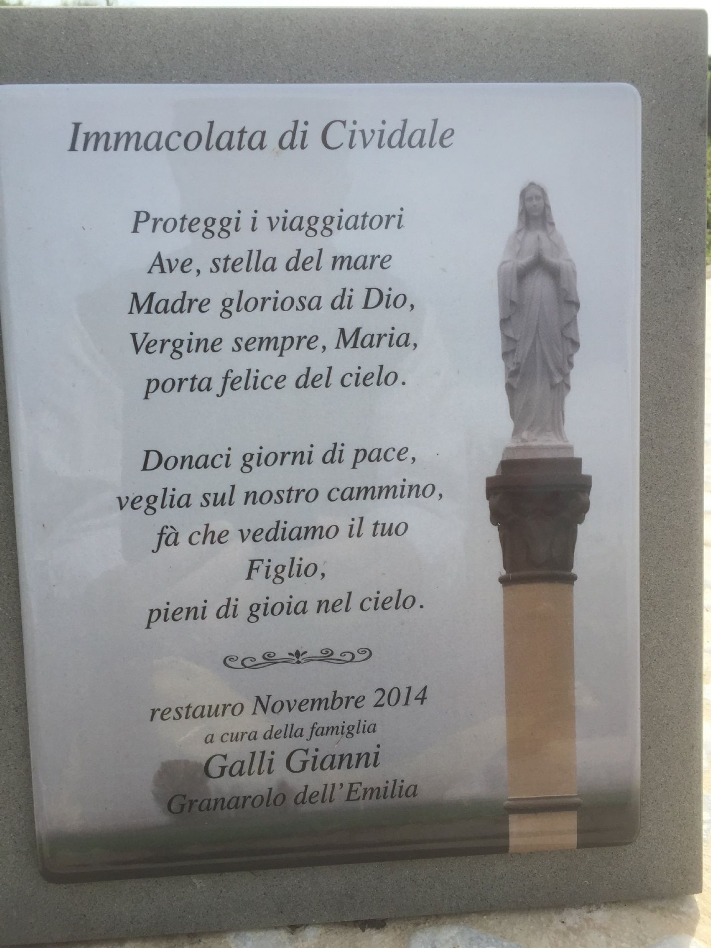 Preghiera del Viandante presso la stele dell'Immacolata di Cividale
